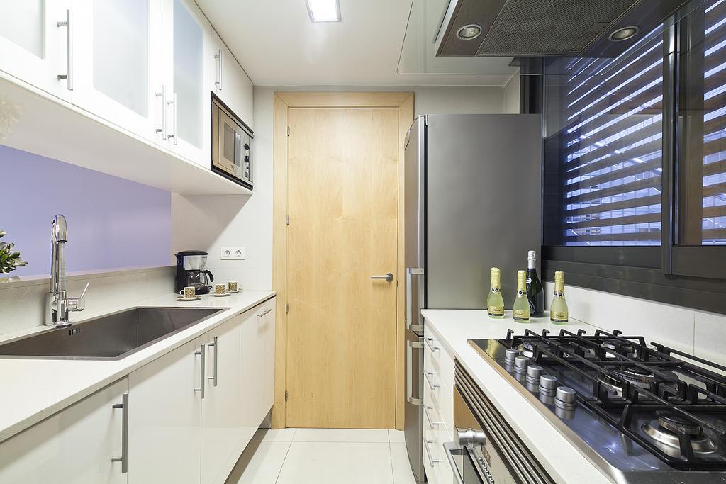 Apartment Barcelona Rentals - Swimming Pool With Terrace Ngoại thất bức ảnh