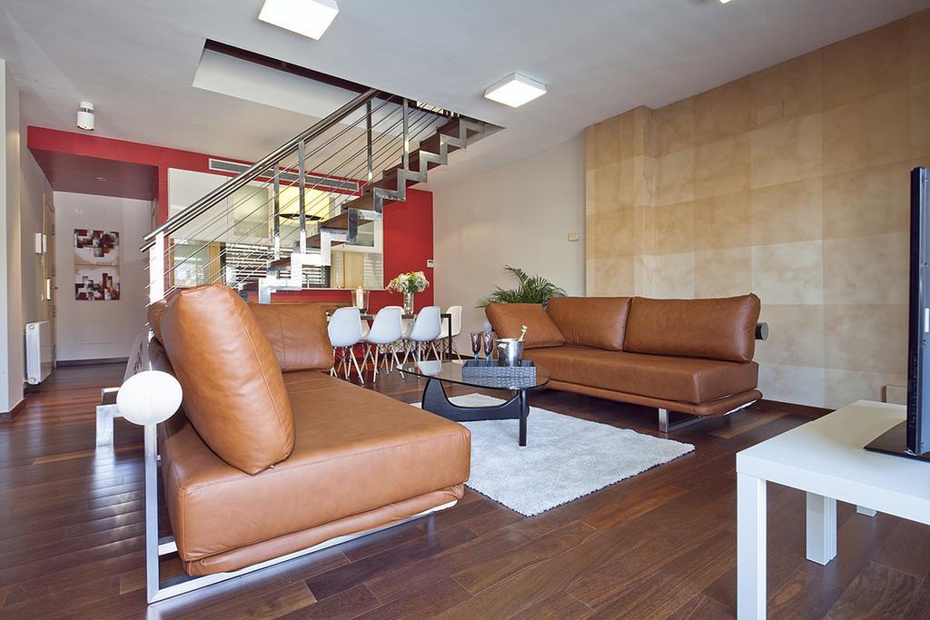 Apartment Barcelona Rentals - Swimming Pool With Terrace Ngoại thất bức ảnh