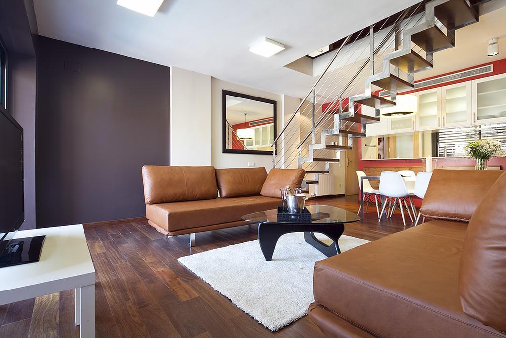 Apartment Barcelona Rentals - Swimming Pool With Terrace Ngoại thất bức ảnh